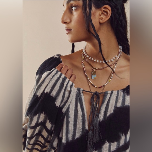 Santorini Top - Picture 3 of 4